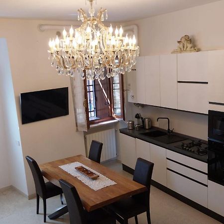 Appartamento Via Antica Padenghe sul Garda Buitenkant foto