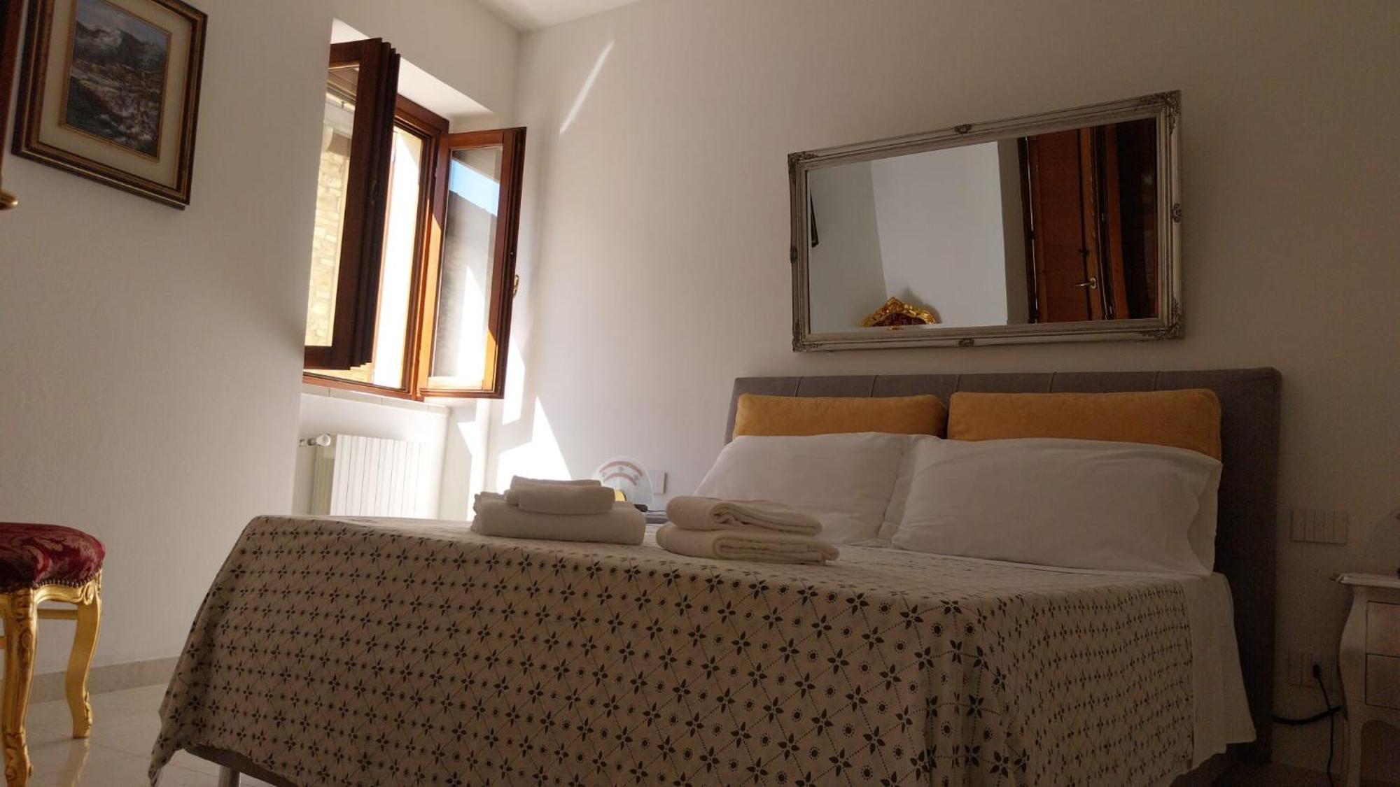 Appartamento Via Antica Padenghe sul Garda Buitenkant foto